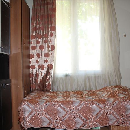 Nunuka House Apartment Tserovani ภายนอก รูปภาพ